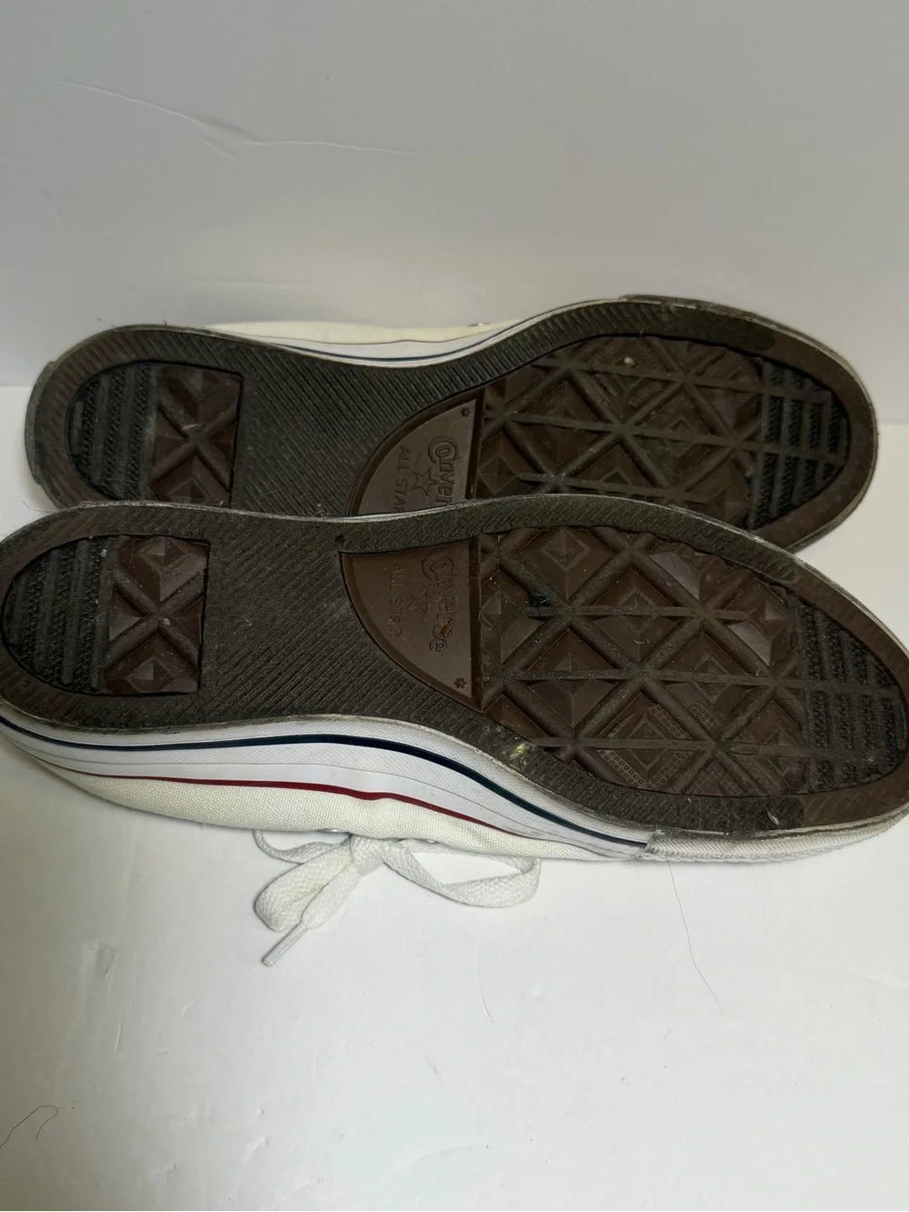 Converse Womens Sneakers Size 9‎ Low Top Lace Up White Red Blue - Picture 7 of 9